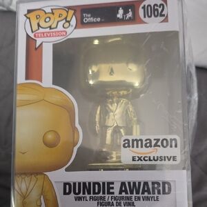 Funko Pop! Gold Dundie Award Figure